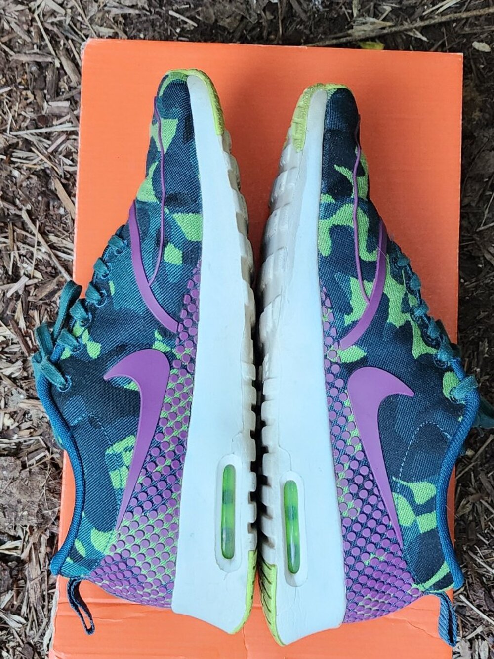 GUC Nike Air Max Thea Women's size 8, Youth & Men 6.5 Camo, Purple